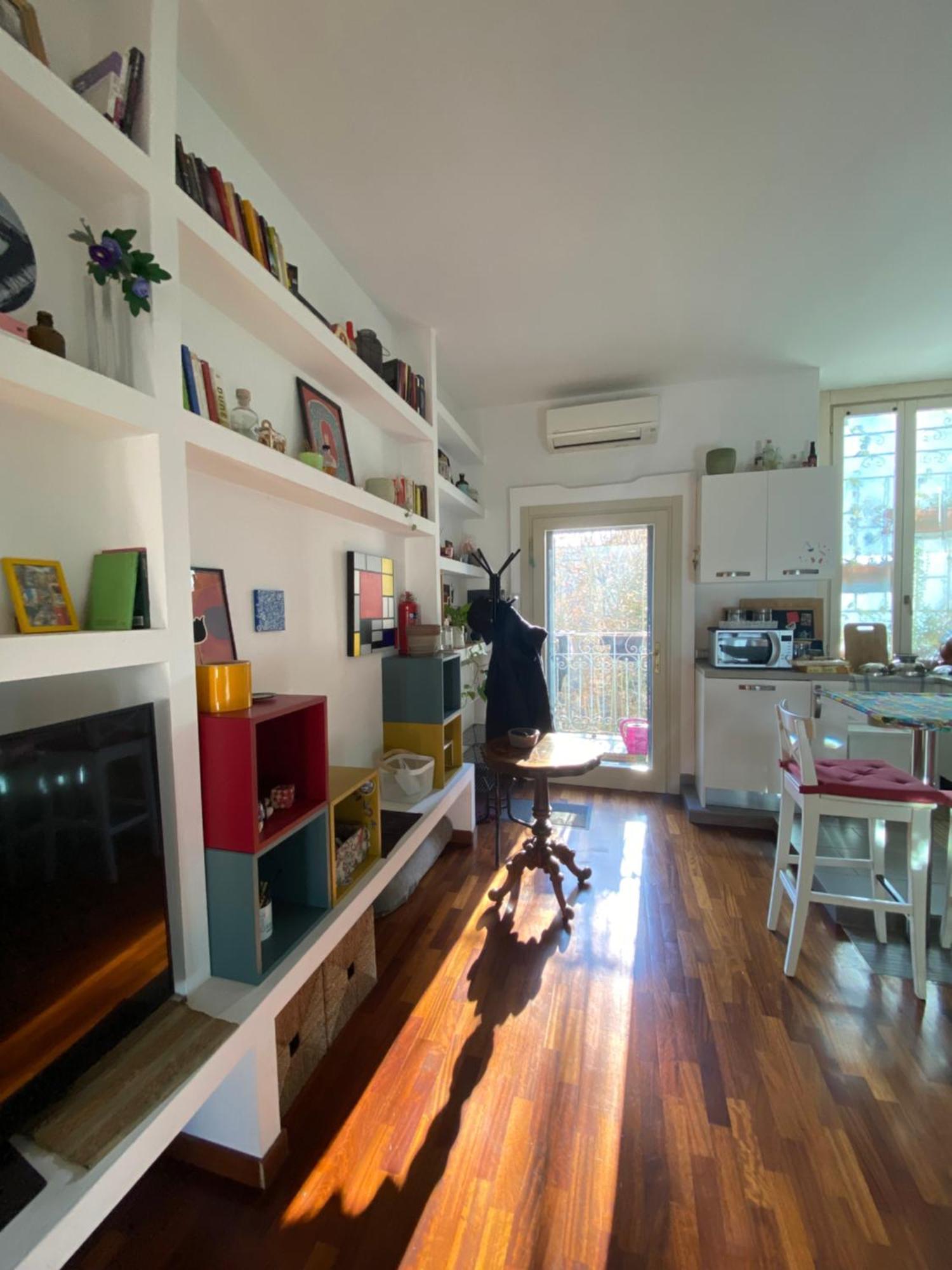 Appartamento Bilocale - Milano Zona Isola Екстериор снимка