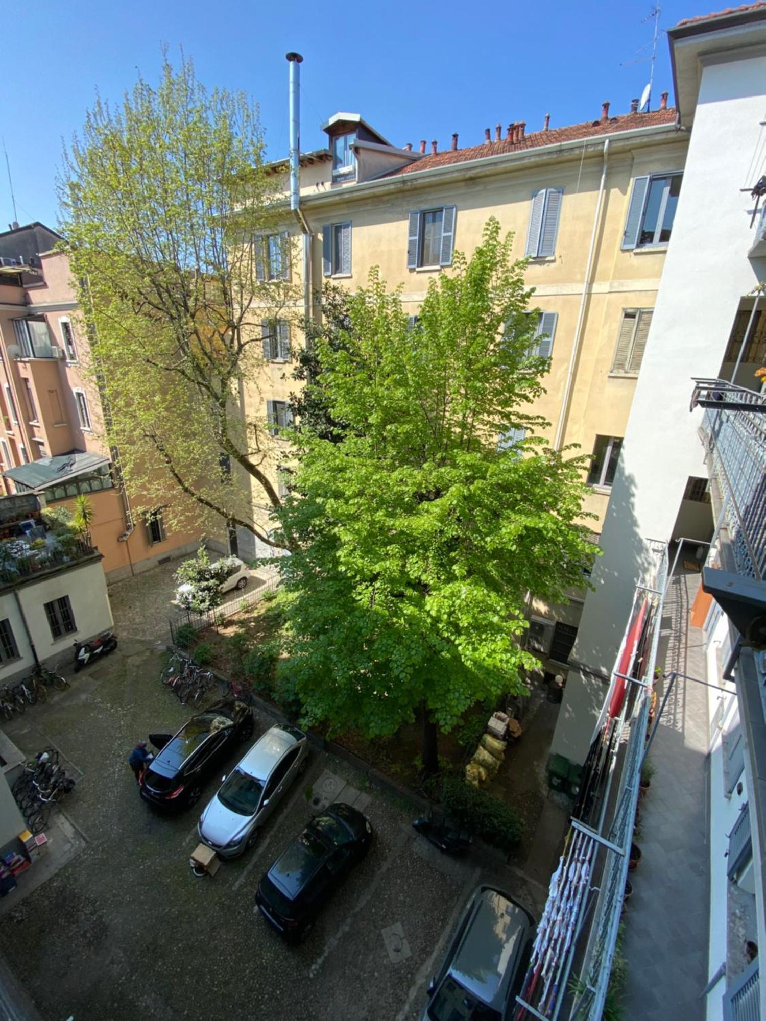 Appartamento Bilocale - Milano Zona Isola Екстериор снимка
